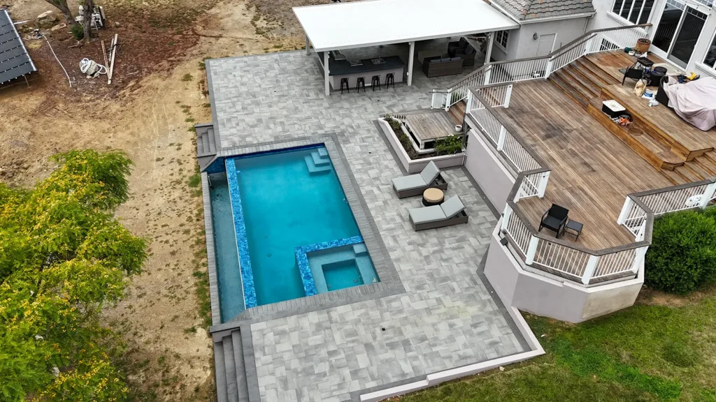 Rancho Santa Fe estate with infinity-edge pool and luxury backyard